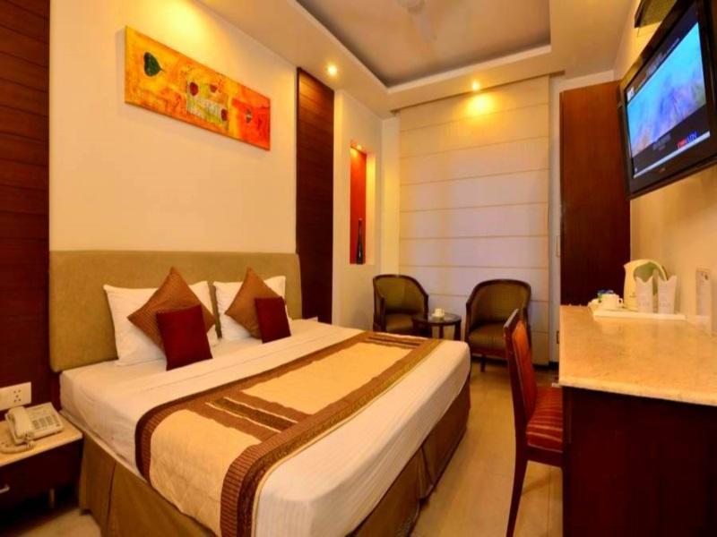 Hotel Le Roi Near New Delhi Railway Station Экстерьер фото